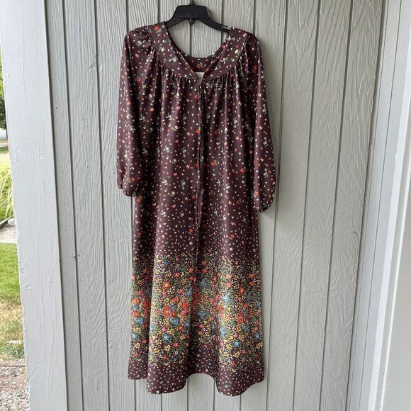 Vintage Lady Sara Brown Floral Maxi Lounge Dress M Cottagecore - Picture 1 of 7